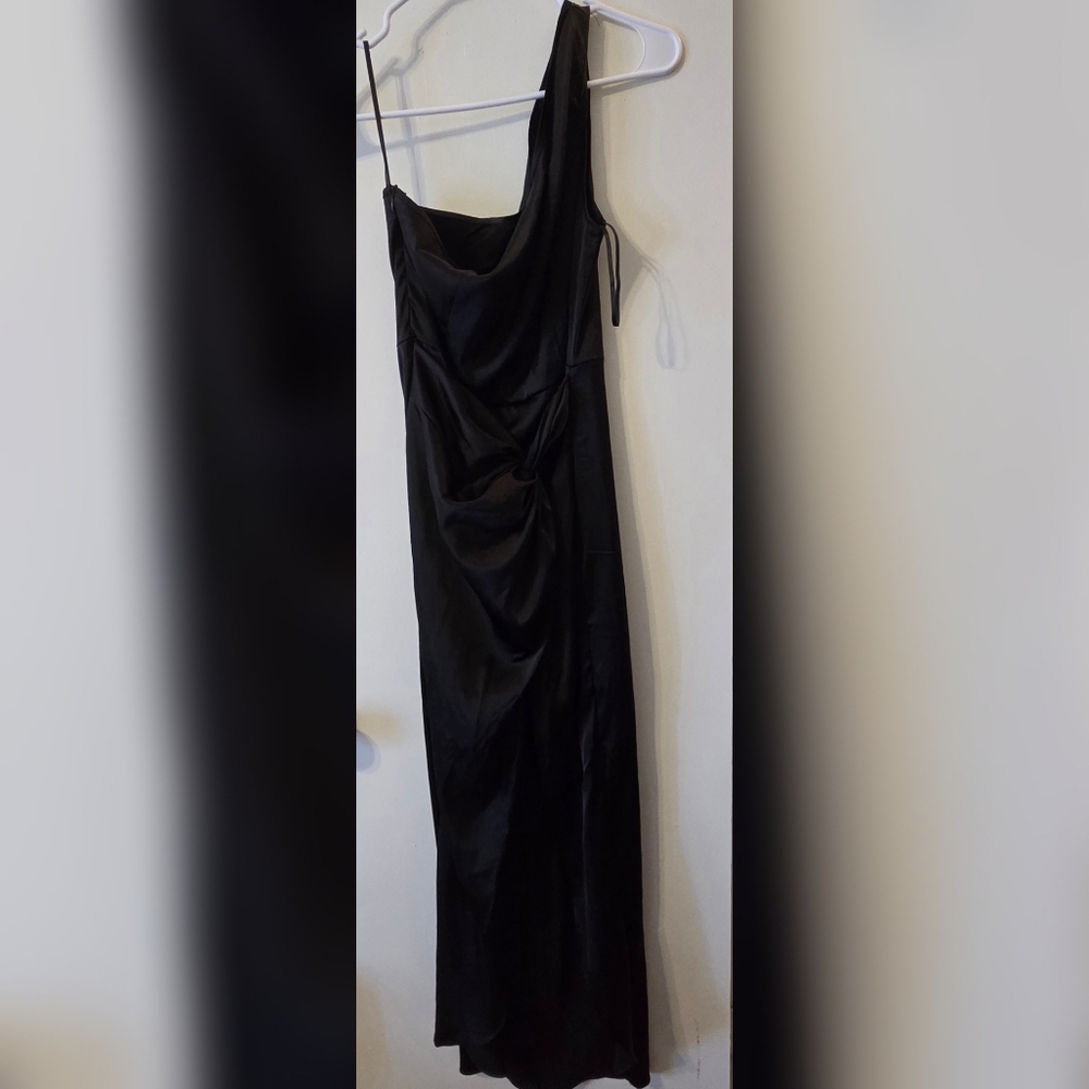 SHEIN Black One Shoulder Dress